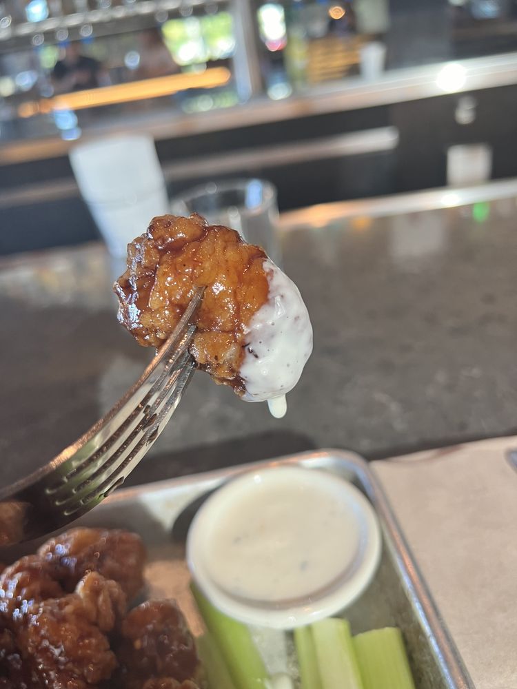 BJ's Restaurant & Brewhouse