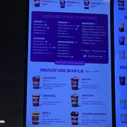 Oakberry Açai Bowls & Smoothies