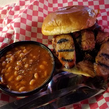 Famous Dave's Bar-B-Que - American Near Me - Rockford, Illinois