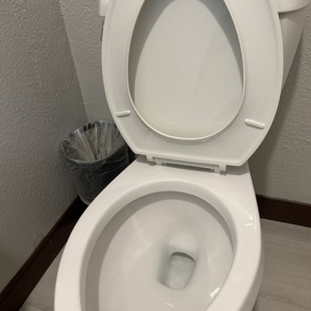 Mission Inn - Clean & Spotless Toilet - Hotels Near Me - Santa Cruz, California Mission Inn - Clean & Spotless Toilet - Hotels Near Me - Santa Cruz, California