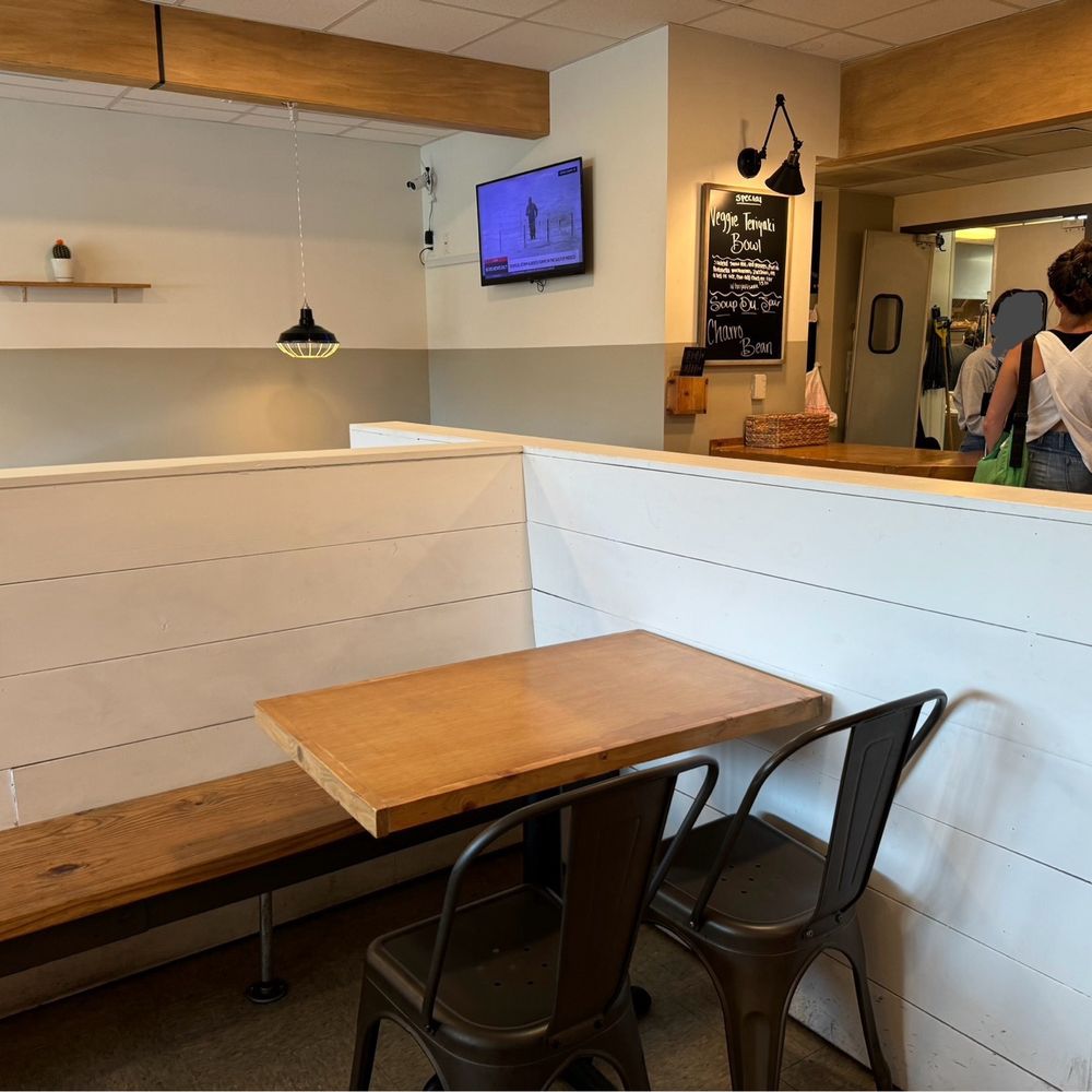 MELD Kitchen + Sandwich Bar - Pay at counter and dining room. - American Near Me - Bentonville, Arkansas MELD Kitchen + Sandwich Bar - Pay at counter and dining room. - American Near Me - Bentonville, Arkansas