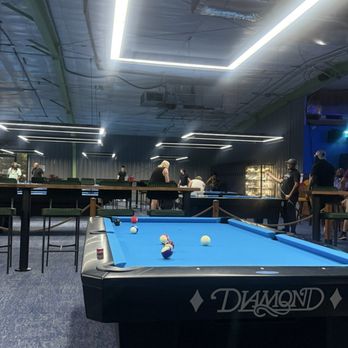 THE POOL TURTLE - Updated February 2026 - 82 Photos & 10 Reviews - 3409 ...