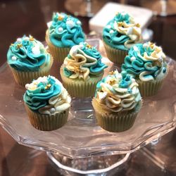 Sweet Petals CupCakery - Under the Sea themed cupcakes