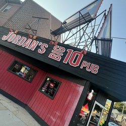 Jordan's Big Ten Pub - Fun times!