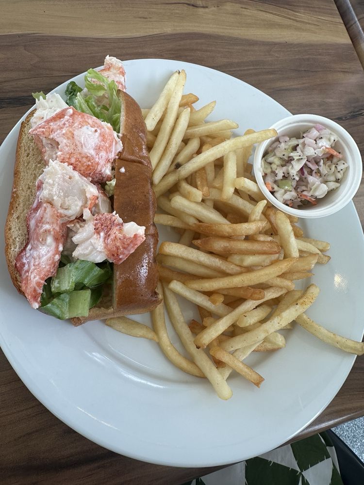 Food from The Stonebridge Bar and Grill