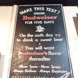 Amazing vintage signage at Snappers.