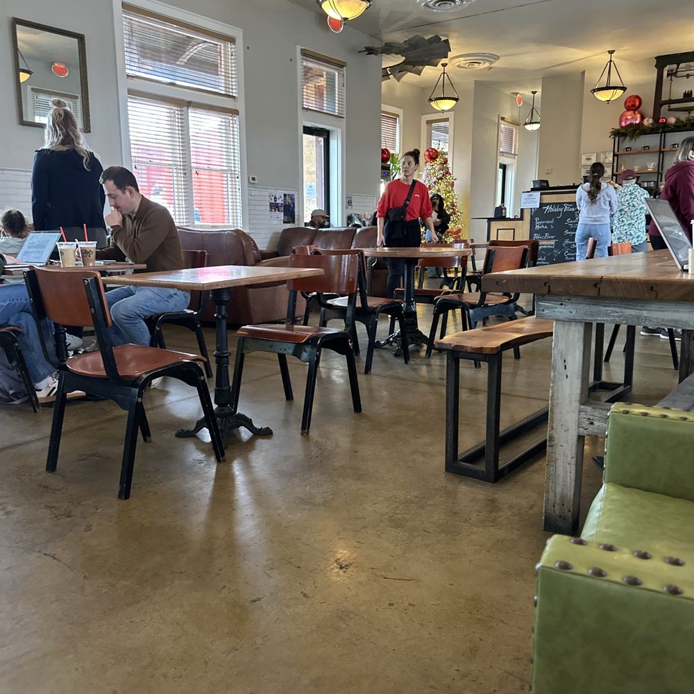 Very nice and quiet place to get coffee and break. Have some work u need to get done come on in Very nice and quiet place to get coffee and break. Have some work u need to get done come on in