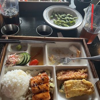 Kaya Sushi - Teriyaki Salmon Bento box - Sushi Bars Near Me - El Segundo, California Kaya Sushi - Teriyaki Salmon Bento box - Sushi Bars Near Me - El Segundo, California