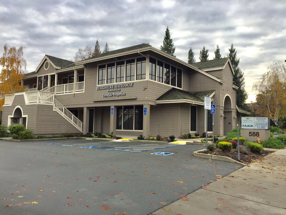 BERKSHIRE HATHAWAY HOMESERVICES DRYSDALE PROPERTIES 17 Photos 588