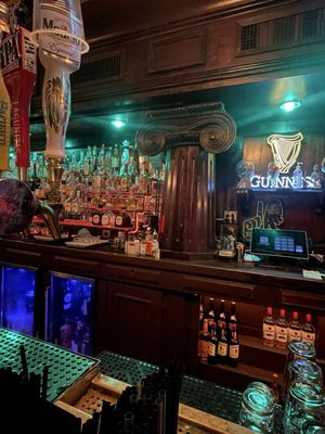 Casey's Irish Pub by null