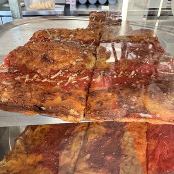 Pizzanista! San Marino - Sicilian slice - Pizza Near Me - San Marino, California