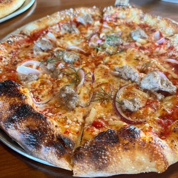 Harvest Kitchen and Pizzeria - Bexley - Pizza with fennel sausage - Pizza Near Me - Bexley, Ohio Harvest Kitchen and Pizzeria - Bexley - Pizza with fennel sausage - Pizza Near Me - Bexley, Ohio
