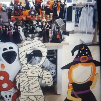 Marshalls - Department Stores Near Me - Bee Cave, Texas