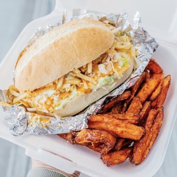 1821 Sandwich Shop - Pollo Sandwich - Food Trucks Near Me - Miami, Florida 1821 Sandwich Shop - Pollo Sandwich - Food Trucks Near Me - Miami, Florida