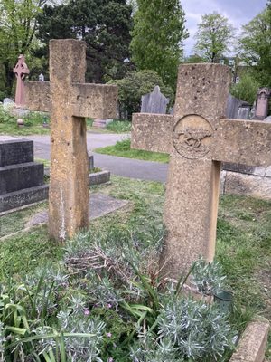 Brompton Cemetery by null