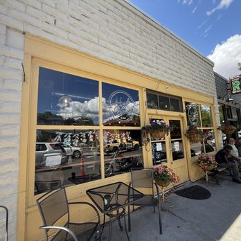 Hyde Perk Coffee House - Coffee & Tea Near Me - Boise, Idaho Hyde Perk Coffee House - Coffee & Tea Near Me - Boise, Idaho