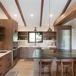 Kitchens Plus