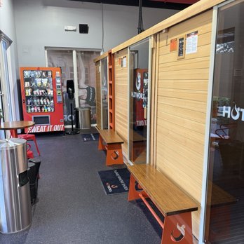 HOTWORX - Davie - Sauna hall 1 - Yoga Near Me - Davie, Florida