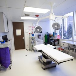 Saul Lahijani, MD - Operating Room