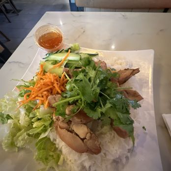 Bambuza Vietnam Kitchen and Bar - Chicken grill bowl - Vietnamese Near Me - Seattle, Washington Bambuza Vietnam Kitchen and Bar - Chicken grill bowl - Vietnamese Near Me - Seattle, Washington