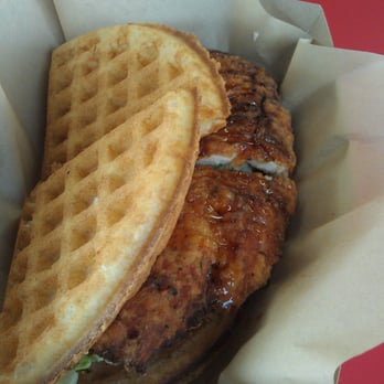 Bruxie - Buttermilk Fried Chicken & Waffle - Sandwiches Near Me - Orange, California