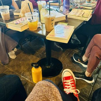 Blüm Coffee Garden - Coffee & Tea Near Me - Greenfield, Wisconsin