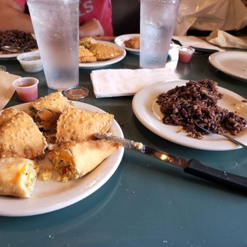El Pub - Empanadas and Morro - Cuban Near Me - Miami, Florida El Pub - Empanadas and Morro - Cuban Near Me - Miami, Florida