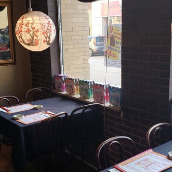 Don Don Chinese Restaurant - Window side seating - Chinese Near Me - Carnegie, Pennsylvania