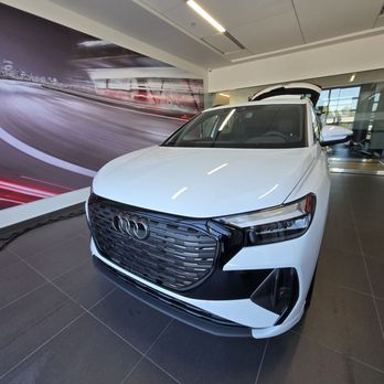 Audi North OC - Car Dealers Near Me - Placentia, California