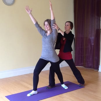 Flow Physical Therapy - Physical therapy and yoga blended together - Physical Therapy Near Me - Sausalito, California Flow Physical Therapy - Physical therapy and yoga blended together - Physical Therapy Near Me - Sausalito, California