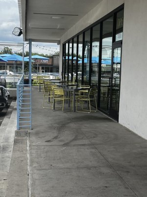 Haystack Burgers and Barley by null