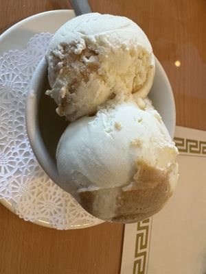 Kostas Grill by null