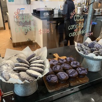 Cafe 86 - Desserts Near Me - Las Vegas, Nevada