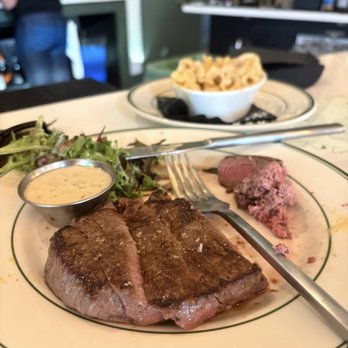 Alcove - Summit Park - Steak and frites - New American Near Me - Blue Ash, Ohio Alcove - Summit Park - Steak and frites - New American Near Me - Blue Ash, Ohio