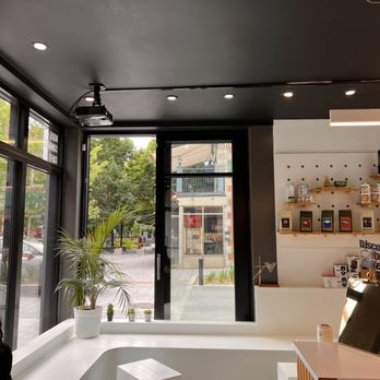 Nous Sommes Café - Inside - Coffee & Tea Near Me - Montreal, Quebec Nous Sommes Café - Inside - Coffee & Tea Near Me - Montreal, Quebec