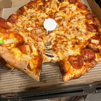 Pizza Guys - Large pep an pineapple - Pizza Near Me - Modesto, California Pizza Guys - Large pep an pineapple - Pizza Near Me - Modesto, California