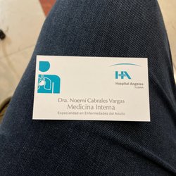 Dra. Noemí Cabrales - Business card