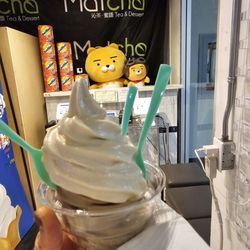 Matcha Tea & Dessert