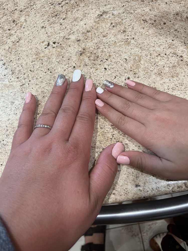 HEBRON NAILS Updated September 2024 620 E Main St, Hebron, Ohio Nail Salons Phone Number