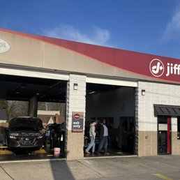 Exterior photo of Jiffy Lube - Louisville, Kentucky Exterior photo of Jiffy Lube - Louisville, Kentucky