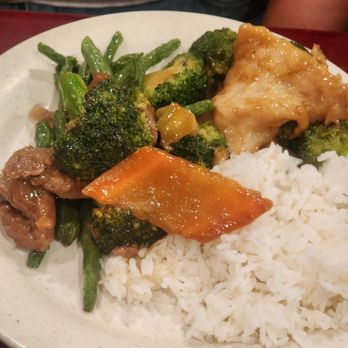Zhang's Buffet - Beef broccoli and rice - Buffets Near Me - Cheektowaga, New York