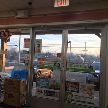 7-Eleven - the exit to a convenience store - Convenience Stores Near Me - West Bloomfield, Michigan