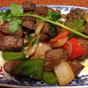 LeQuy - Filet mignon cubes over rice - Vietnamese Near Me - Campbell, California
