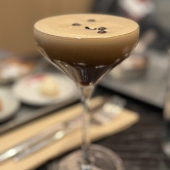 Capital One Lounge - Espresso Martini - Airport Lounges Near Me - Dulles, Virginia