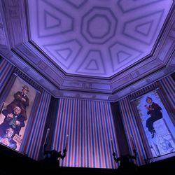 Haunted Mansion - Stretching room
