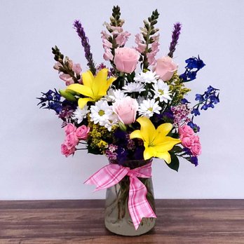 Flower Patch - Pastel Perfection $100 - Florists Near Me - Ogden, Utah Flower Patch - Pastel Perfection $100 - Florists Near Me - Ogden, Utah