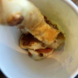 Wetzels Pretzels - Scantily clad skinny expensive pizza bites at LAX terminal 1