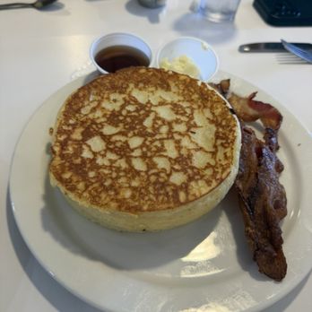 The lagoon cafe - buttermilk pancakes - Breakfast & Brunch Near Me - Tavernier, Florida The lagoon cafe - buttermilk pancakes - Breakfast & Brunch Near Me - Tavernier, Florida