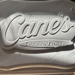 CANE'S!