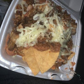 Tacos Omanas - Disgusting nachos - Mexican Near Me - Covina, California Tacos Omanas - Disgusting nachos - Mexican Near Me - Covina, California
